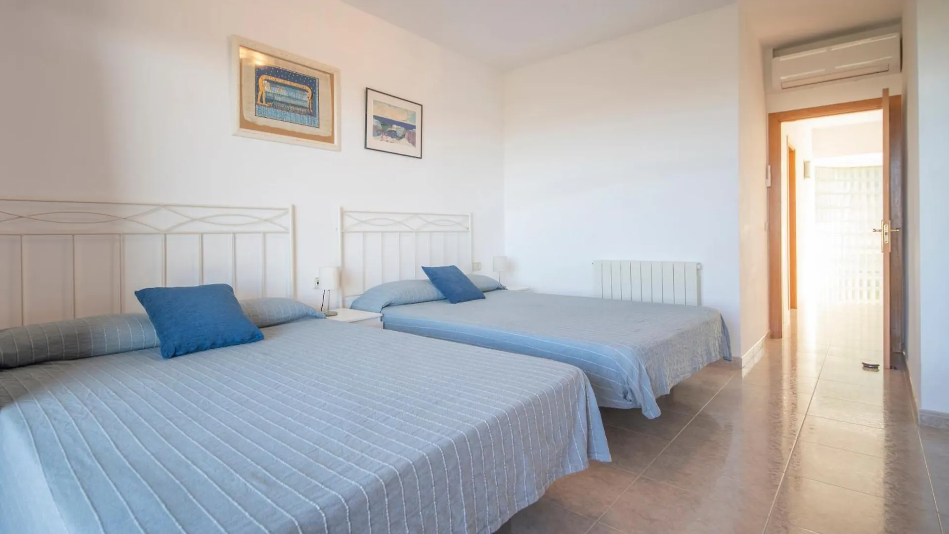 Villa Bali Genials Vistes Al Mar I Gran Piscina Sitges 0*,  Spain
